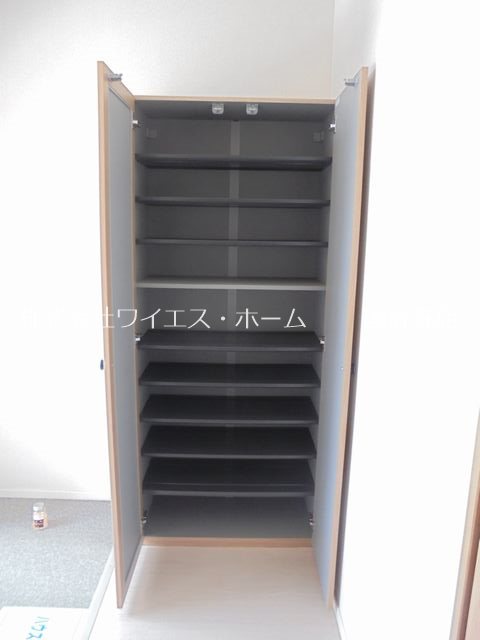 その他13