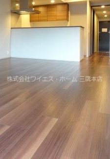 プラウドシティ吉祥寺  リビング