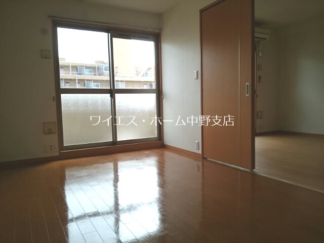 ベッドルーム