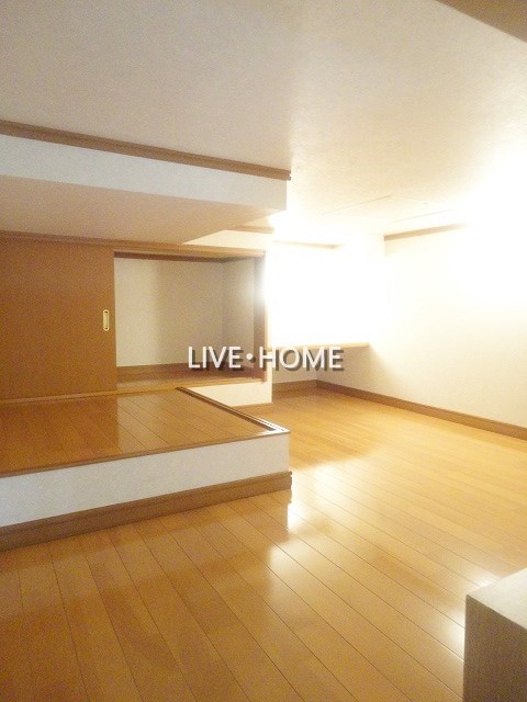 その他28