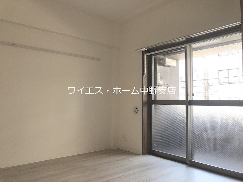 ベッドルーム