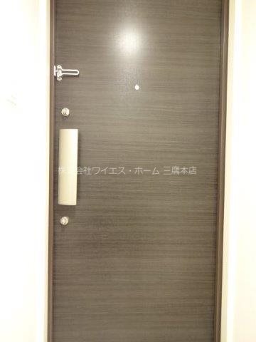 オーバスホームズ武蔵小金井 玄関