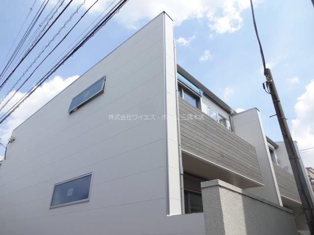 ジェノバ 外観