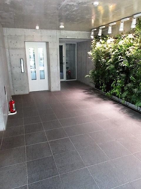 その他8