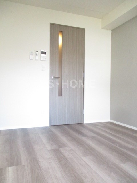 その他13