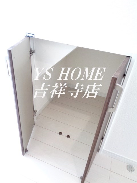 その他11