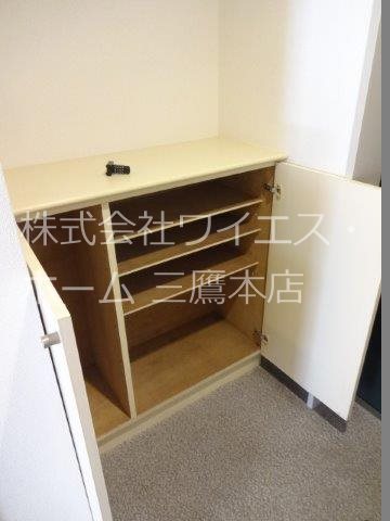 シャンボール武蔵野 玄関