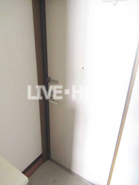 その他13