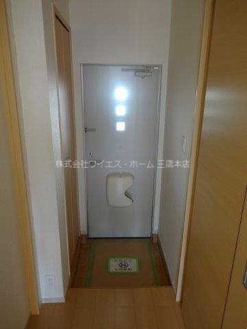 ライトフラット 玄関