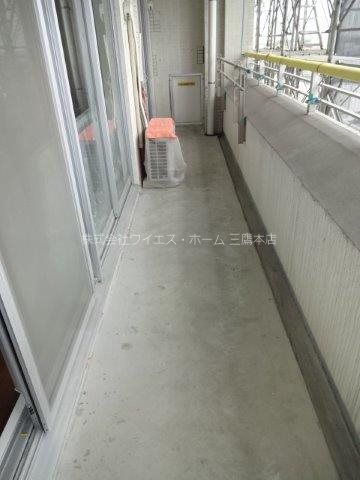 グランプレオ武蔵野　　 ベランダ