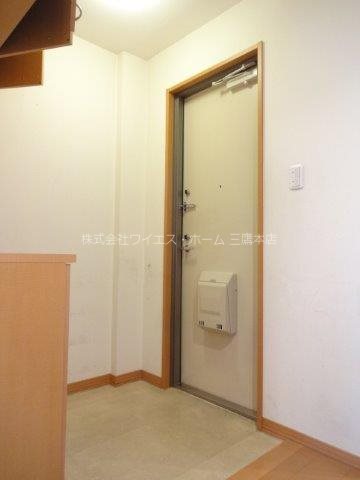 メゾン欅 玄関