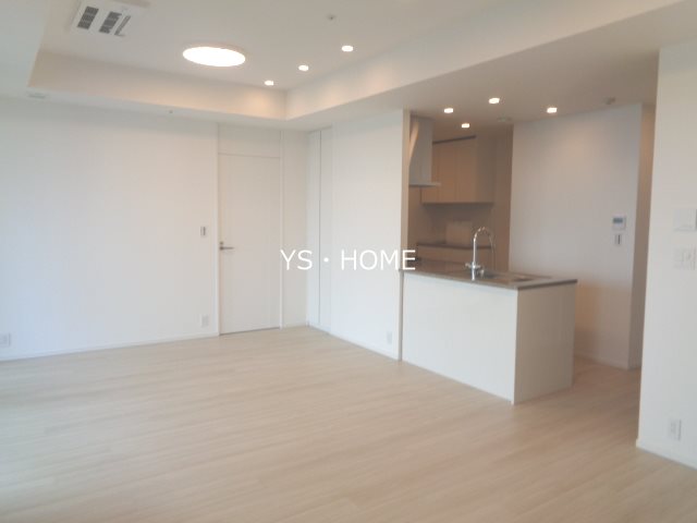 WORLD TOWER RESIDENCE リビング