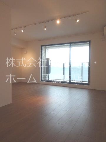 オークラビル リビング