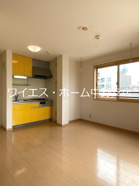 山の手六番館 リビング