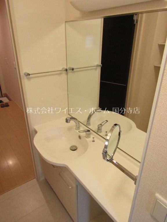 その他11