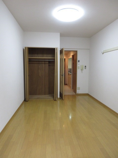ベッドルーム