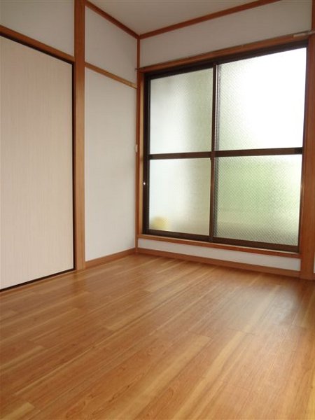 ベッドルーム