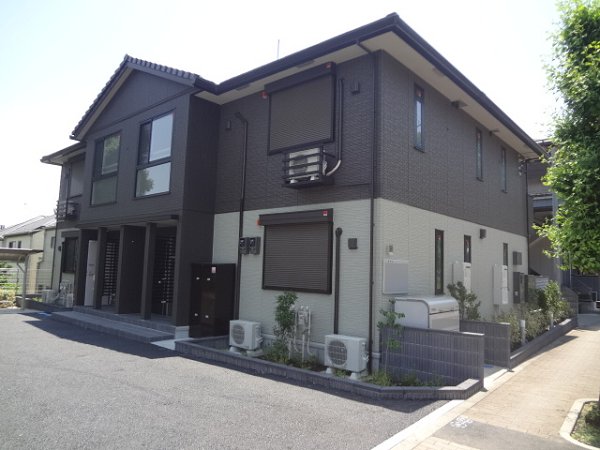 アリエスコート 外観