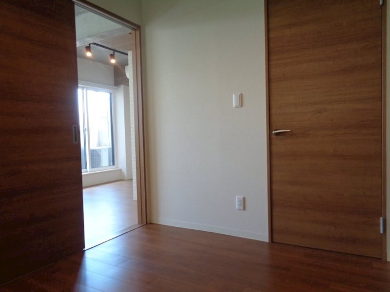 その他27