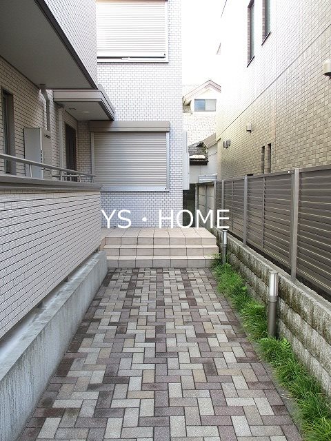 その他13