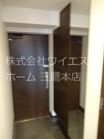Nステージ東小金井 玄関