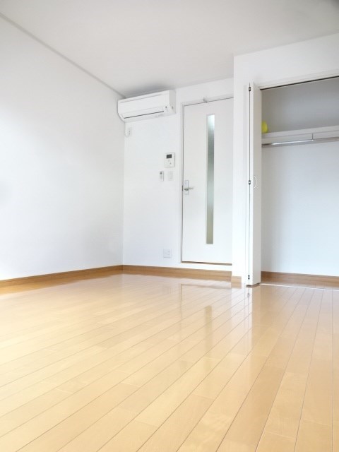 ベッドルーム