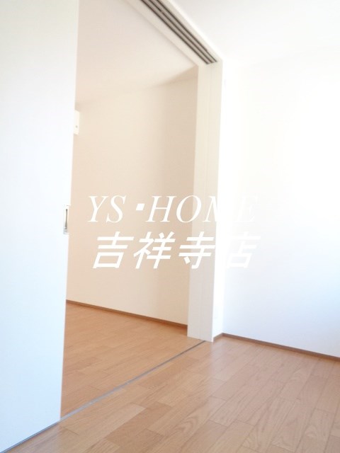 その他33