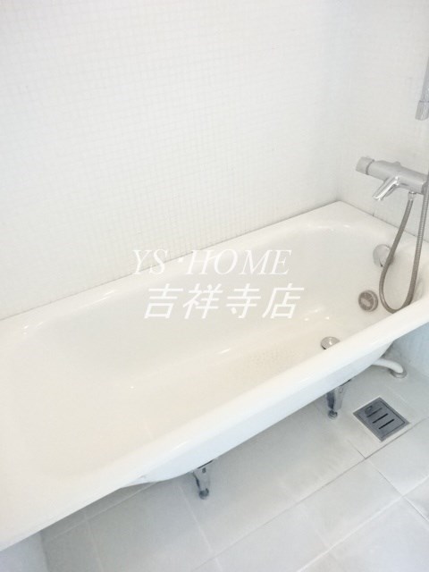 NEST  風呂画像
