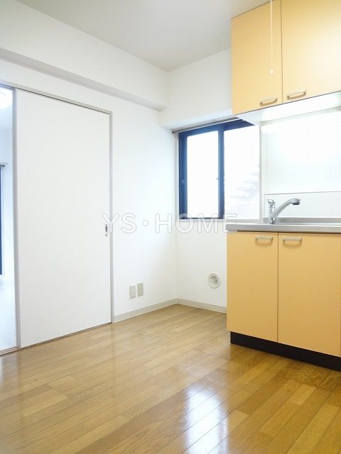 その他13