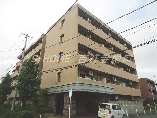 ヴィラ・フロレスタ 外観