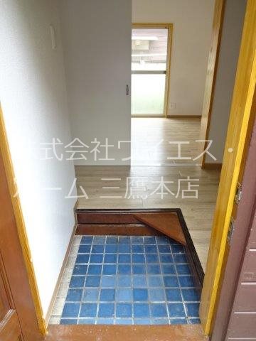 貫井南町2-3貸家  玄関