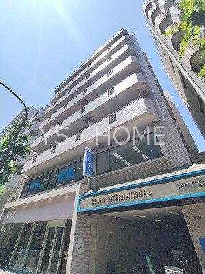 COURT INTERNATIONAL 外観