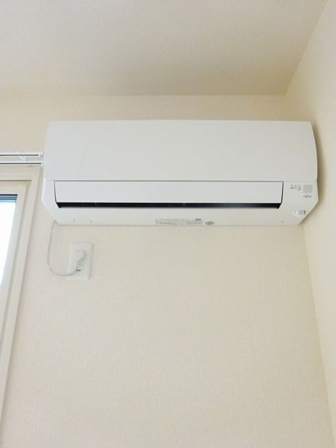 ウィット　オザキ その他16