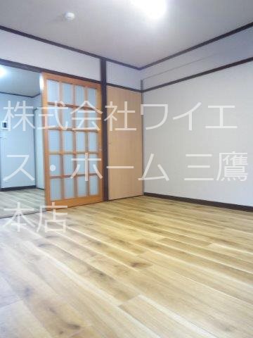 ブライト・ルシヨン ベッドルーム