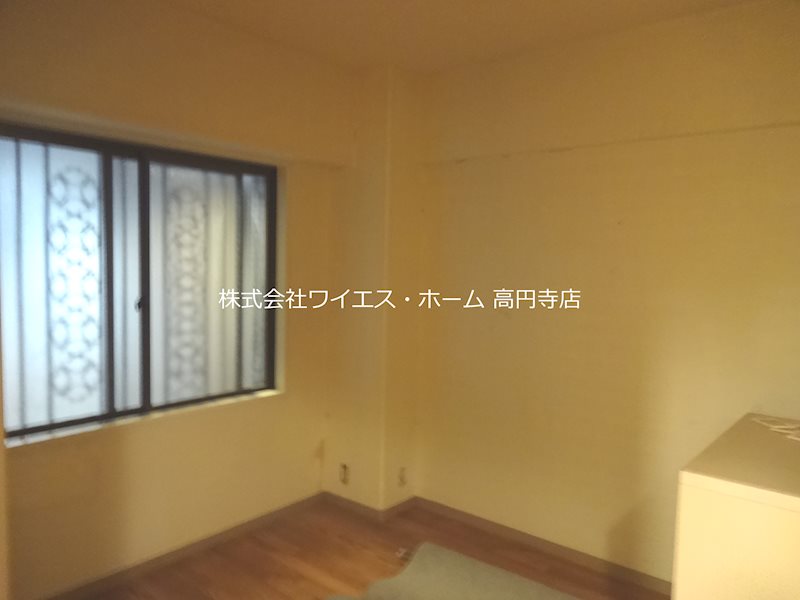 ベッドルーム