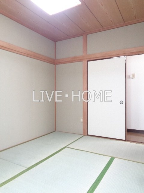 その他32