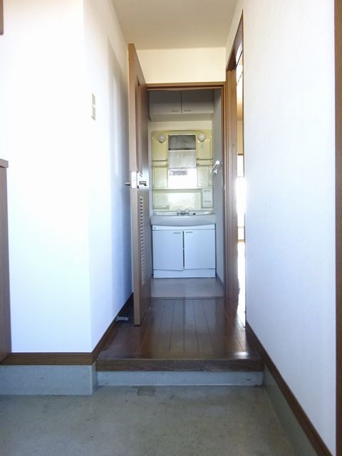 ピアモンテ並木 玄関