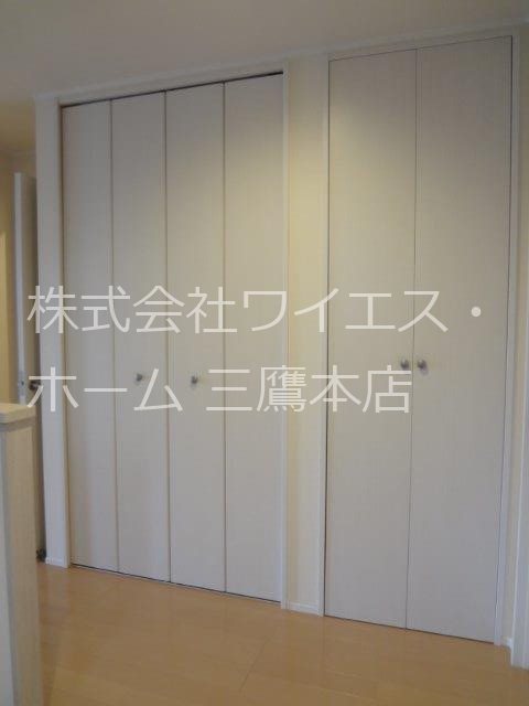 グラース ベッドルーム