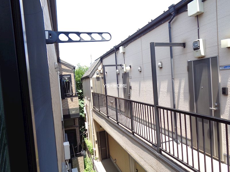 八景舎高円寺北　月 ベランダ