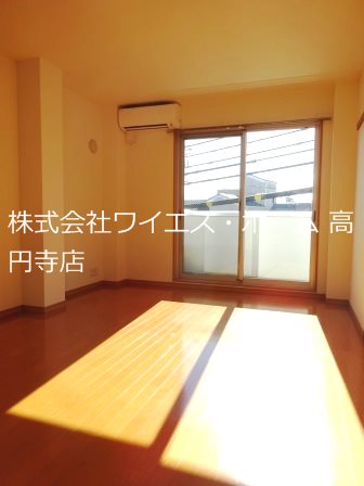 ベッドルーム
