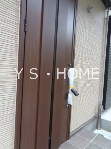 小金井市東町3丁目戸建　Ａ 玄関