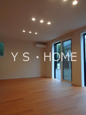 小金井市東町3丁目戸建　Ａ リビング