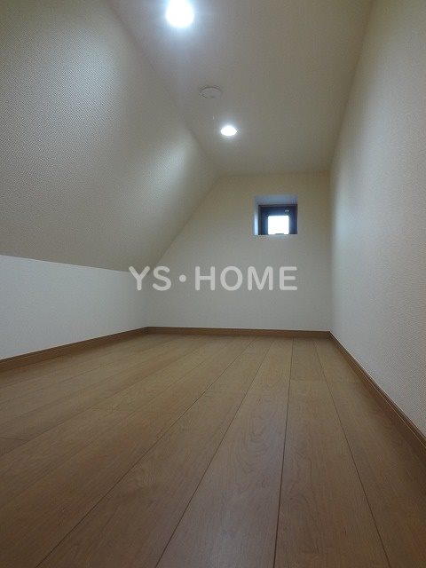 その他12