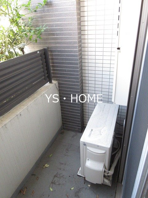ラクラス新中野 ベランダ