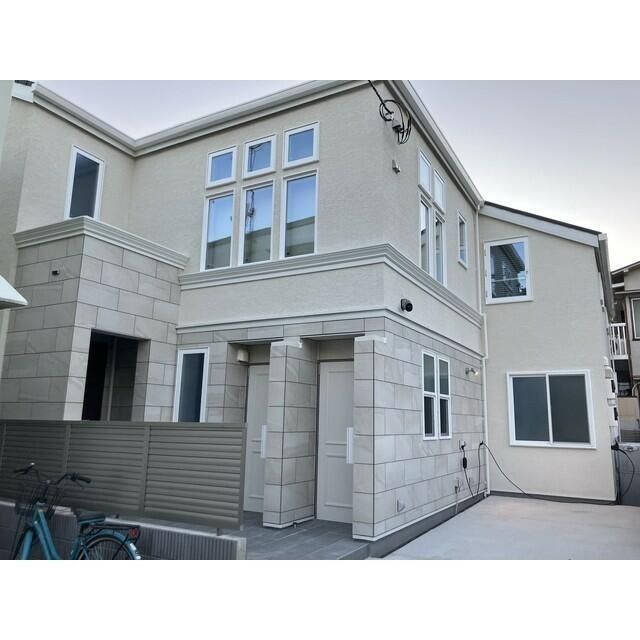 Ｃｏｕｒｔ　Ｒｉｖｉｅｒａ 外観