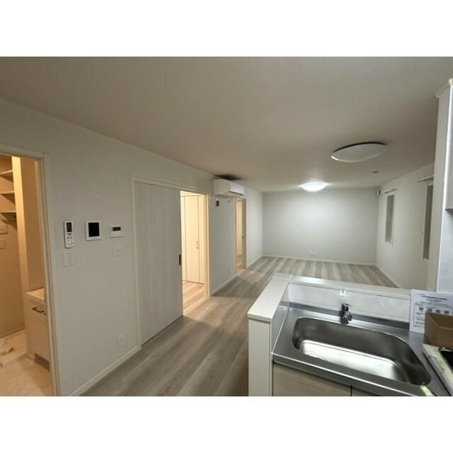 Ｃｏｕｒｔ　Ｒｉｖｉｅｒａ その他8