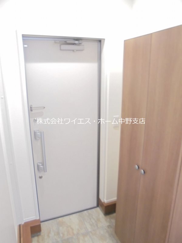コーポラス・K 玄関
