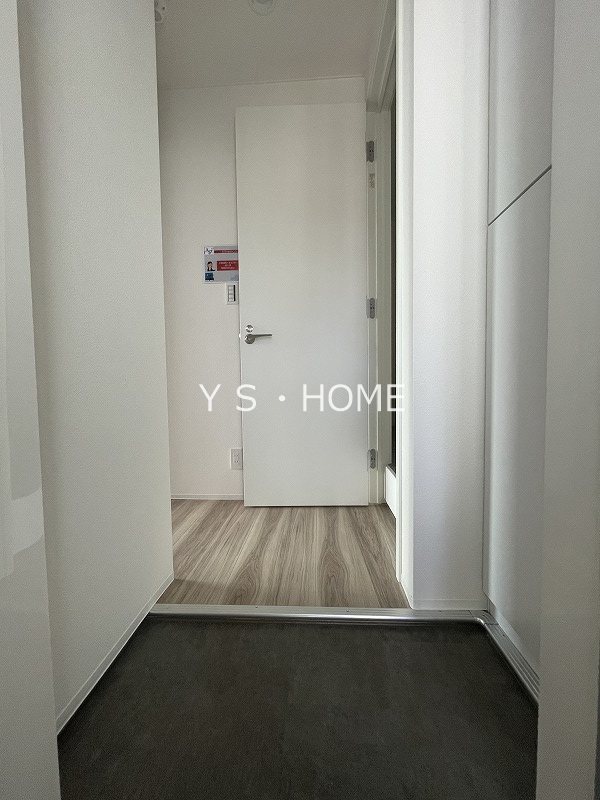 エイグラン一橋学園 玄関