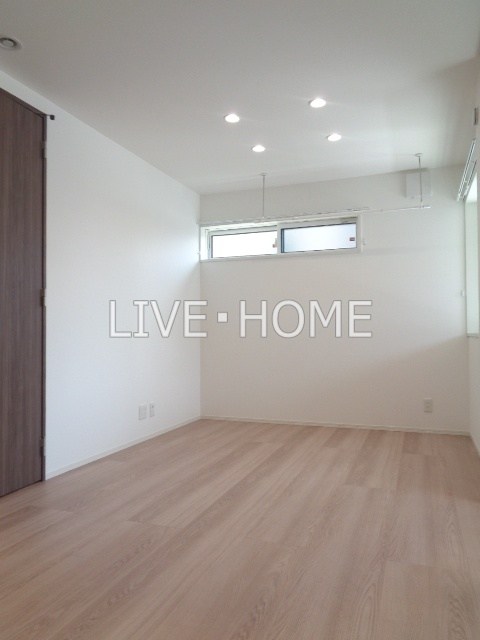 その他28