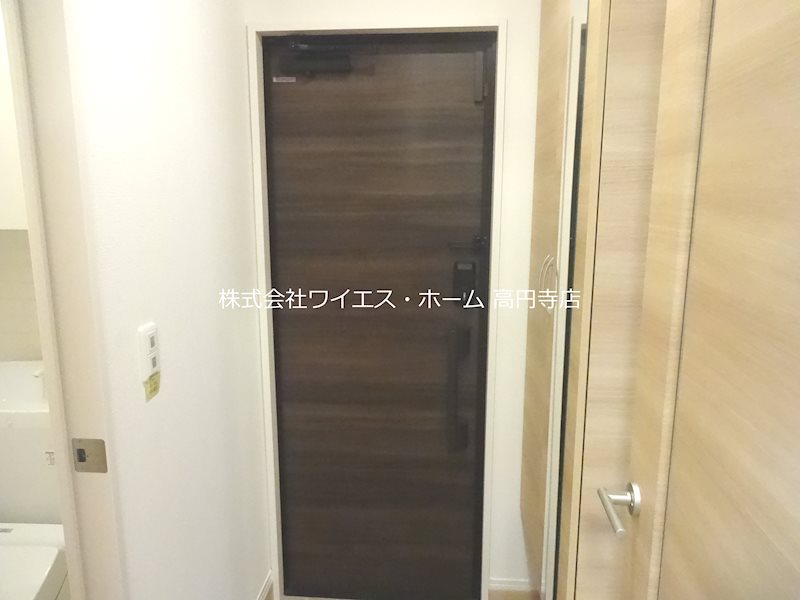 エヌワン・レジデンス南阿佐ヶ谷 玄関